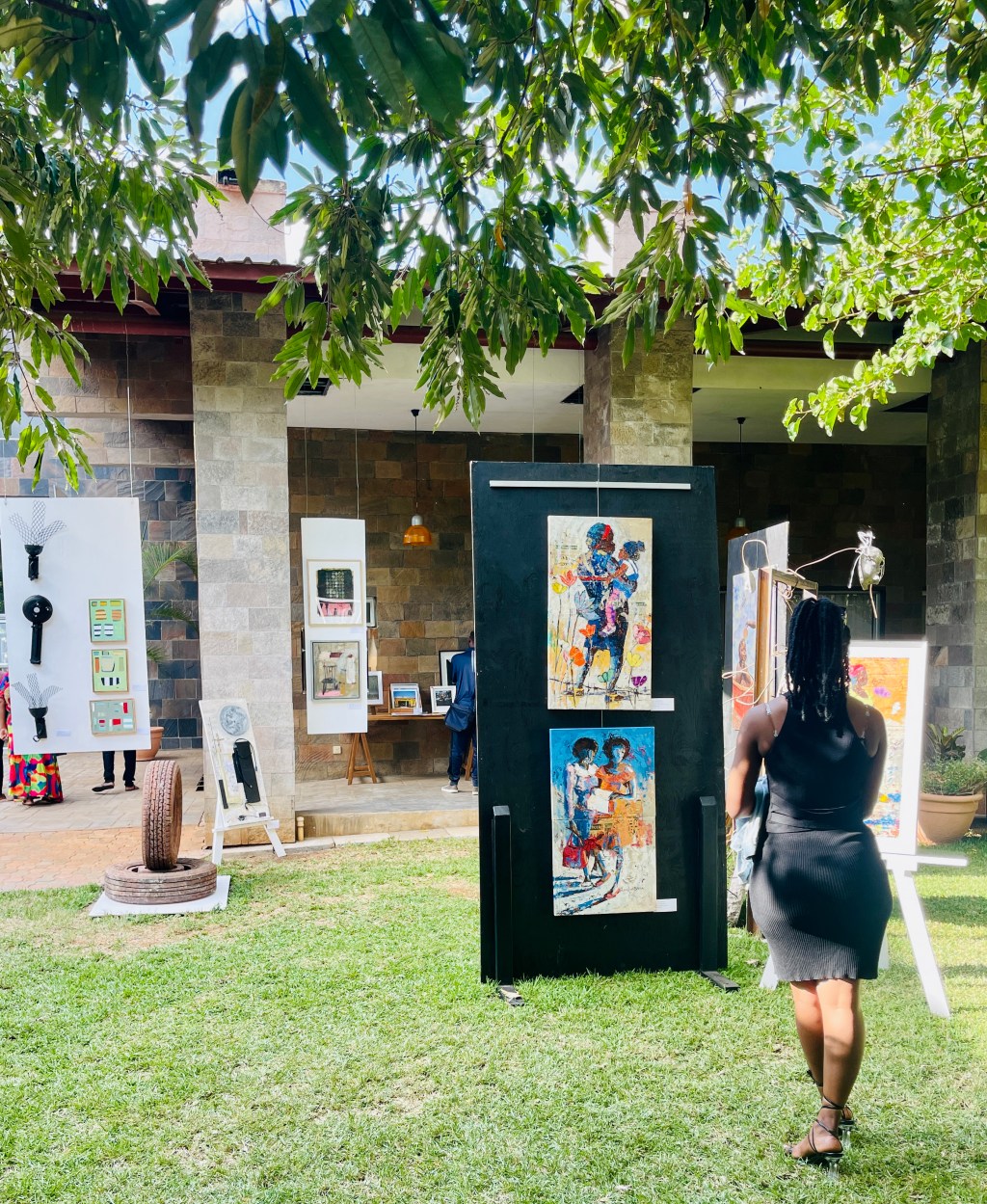 Artistic Commemoration: Baobab College’s 30th Anniversary&nbsp;Celebration